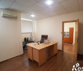 офис 80 кв м, этаж -1/9 проспект Ленина, 54