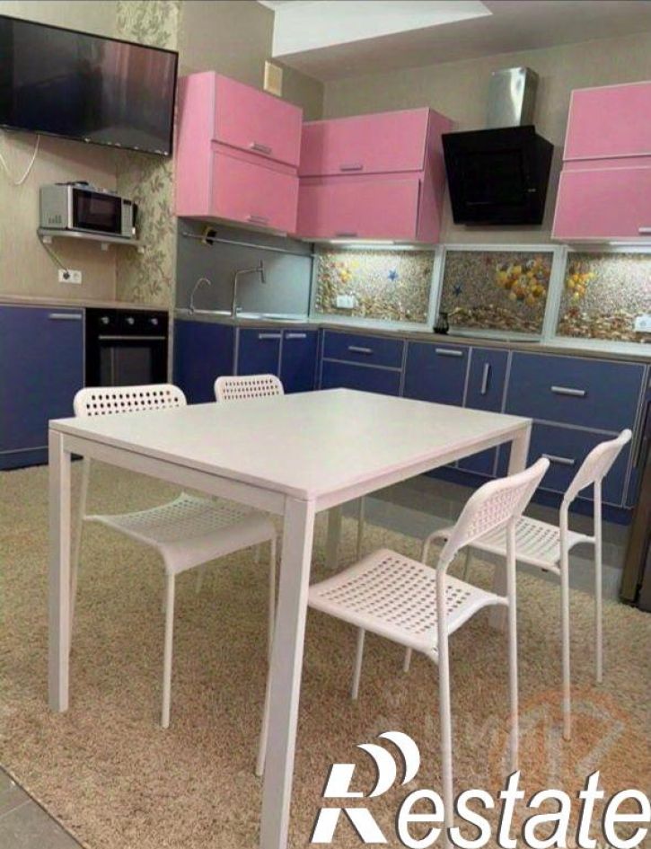 3-комн квартира улица Полупанова, 27А,  д. 27А