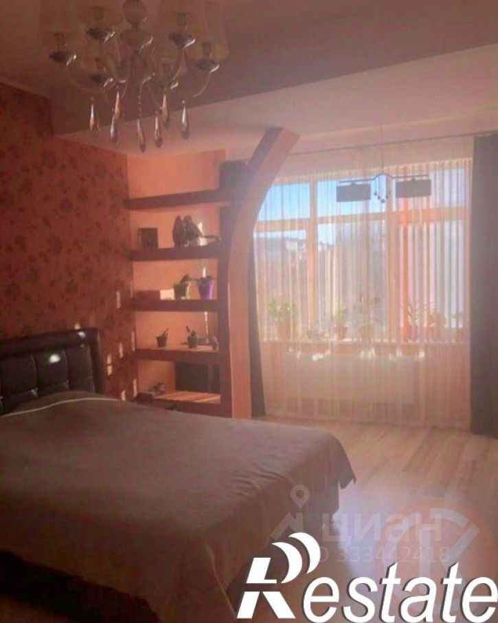 3-комн квартира улица Полупанова, 27А,  д. 27А