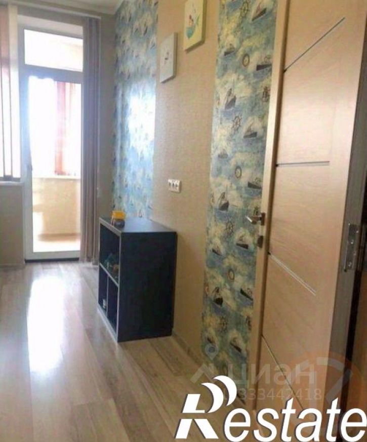 3-комн квартира улица Полупанова, 27А,  д. 27А