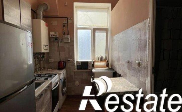 2-комн квартира улица Революции, 73,  д. 73