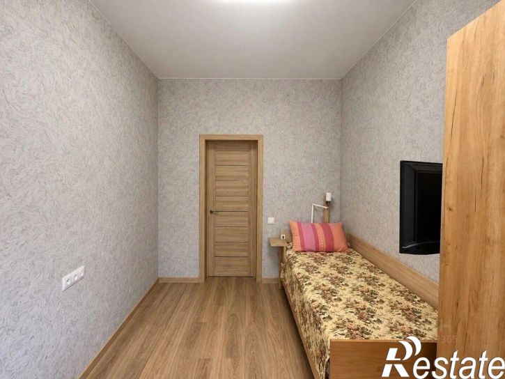 2-комн квартира улица Дмитрия Ульянова, 64,  д. 64