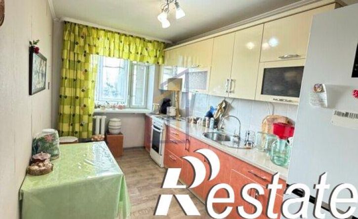 3-комн квартира проспект Победы, 45,  д. 45