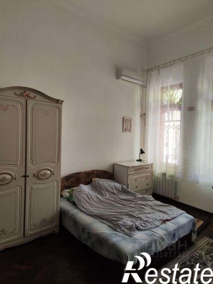 2-комн квартира улица Кирова, 11,  д. 11