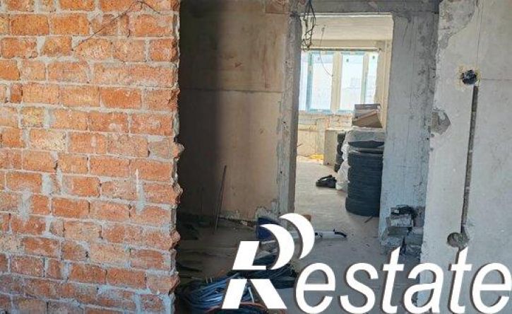 3-комн квартира проспект Победы, 48,  д. 48