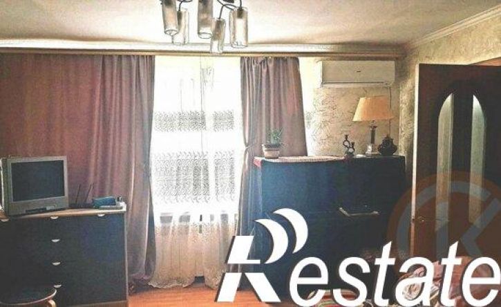3-комн квартира улица Полупанова, 42,  д. 42
