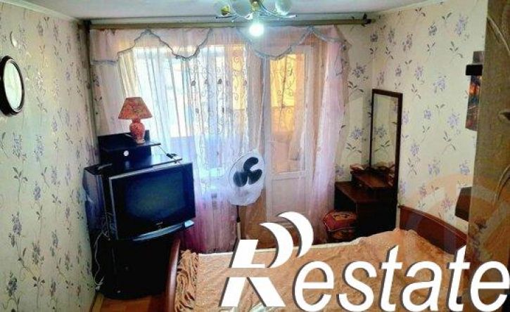 3-комн квартира улица Полупанова, 42,  д. 42
