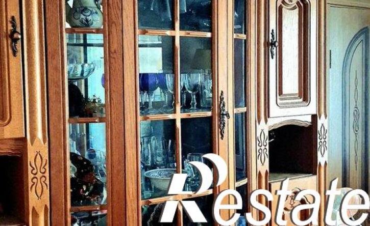 3-комн квартира улица Полупанова, 42,  д. 42