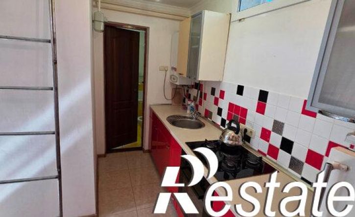 3-комн квартира Санаторная улица, 19,  д. 19