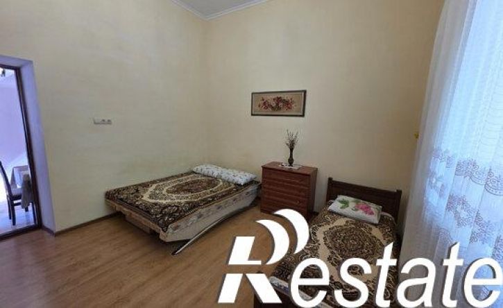 3-комн квартира Санаторная улица, 19,  д. 19