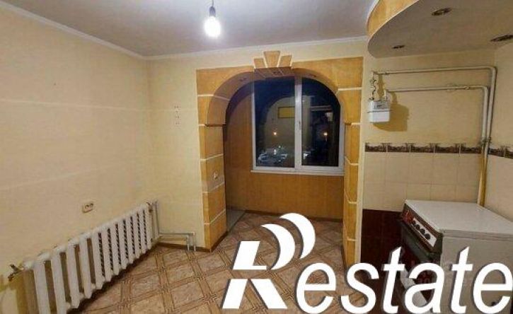 2-комн квартира проспект Победы, 30,  д. 30