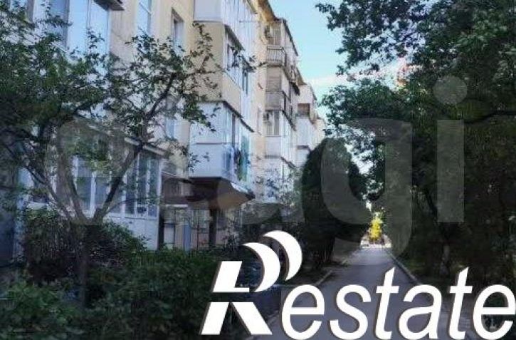 2-комн квартира улица Крупской, 56,  д. 56