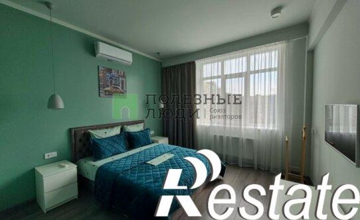 2-комн квартира улица Полупанова, 27И,  д. 27И