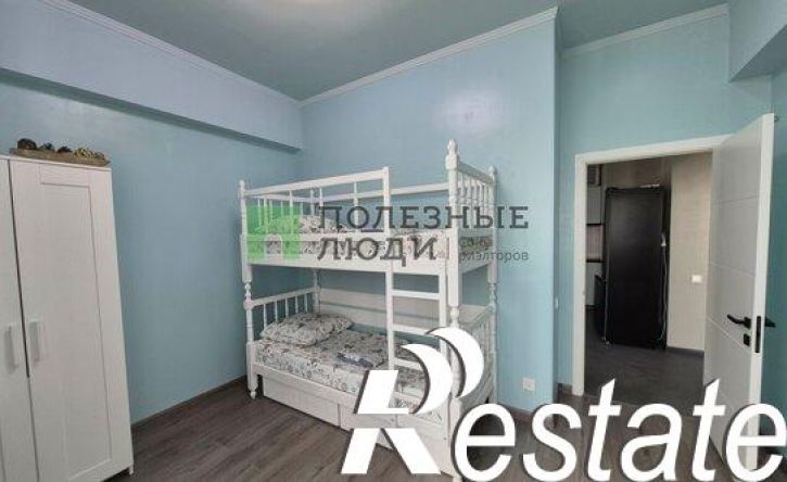 2-комн квартира улица Полупанова, 27И,  д. 27И