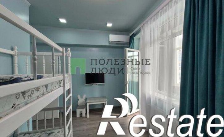 2-комн квартира улица Полупанова, 27И,  д. 27И