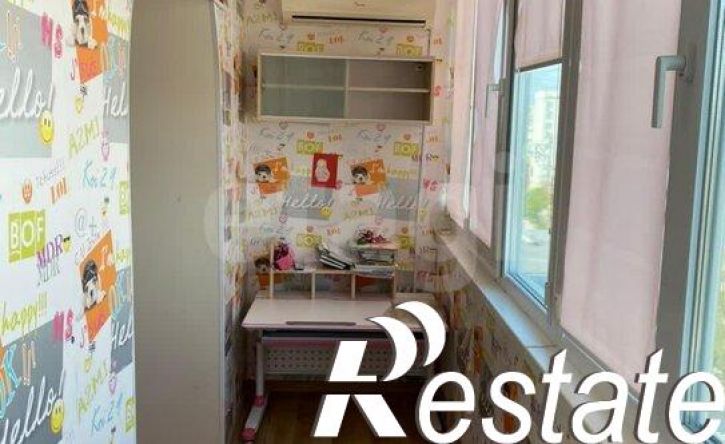 4-комн квартира улица 60-летия Октября, 9,  д. 9