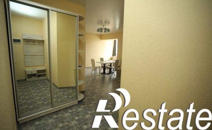 2-комн квартира улица Толстого, 38А,  д. 38А