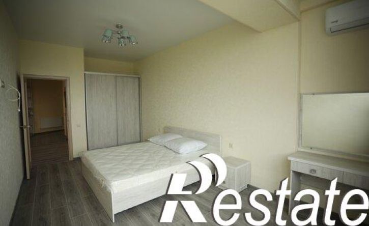 2-комн квартира улица Толстого, 38А,  д. 38А