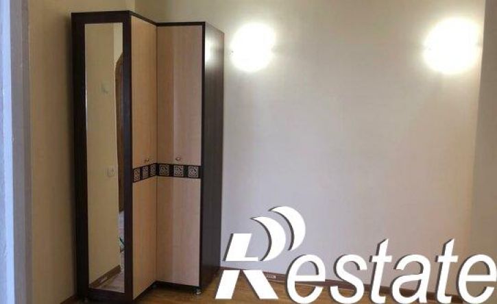3-комн квартира проспект Победы, 65,  д. 65