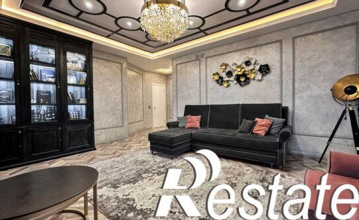 5-комн квартира улица Толстого, 38А,  д. 38А