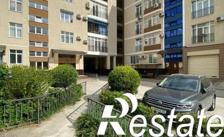 3-комн квартира улица Полупанова, 27А,  д. 27А