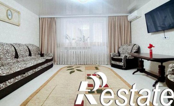 4-комн квартира улица Чапаева, 87,  д. 87
