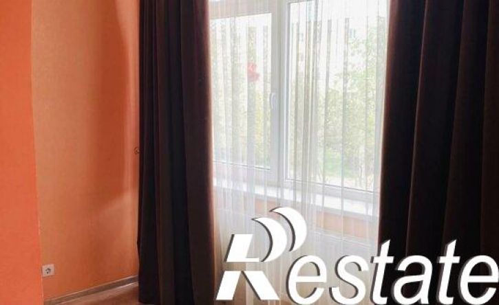 3-комн квартира улица Полупанова, 27А,  д. 27А