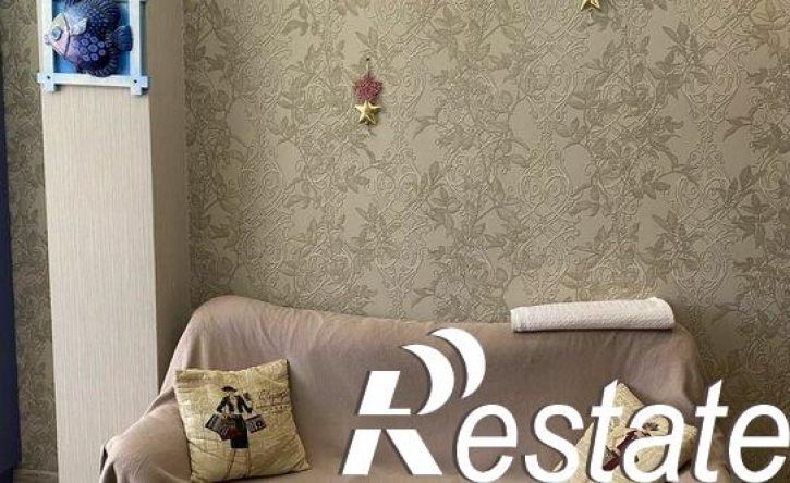 3-комн квартира улица Полупанова, 27А,  д. 27А