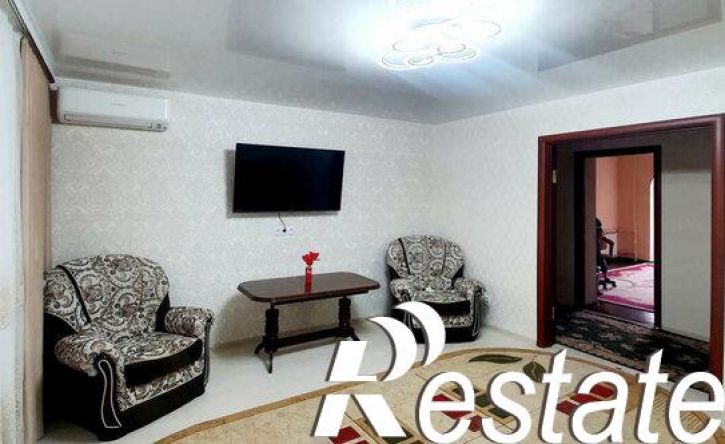 4-комн квартира улица Чапаева, 87,  д. 87