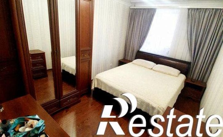 4-комн квартира улица Чапаева, 87,  д. 87