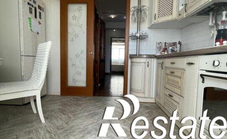 3-комн квартира проспект Победы, 30,  д. 30