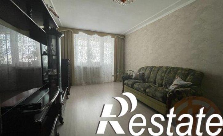 3-комн квартира проспект Победы, 30,  д. 30