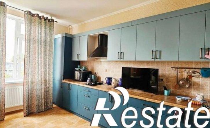 3-комн квартира улица Демышева, 127А,  д. 127А