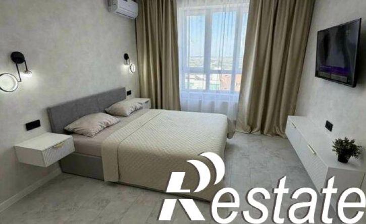 1-комн квартира проспект Победы, 93,  д. 93